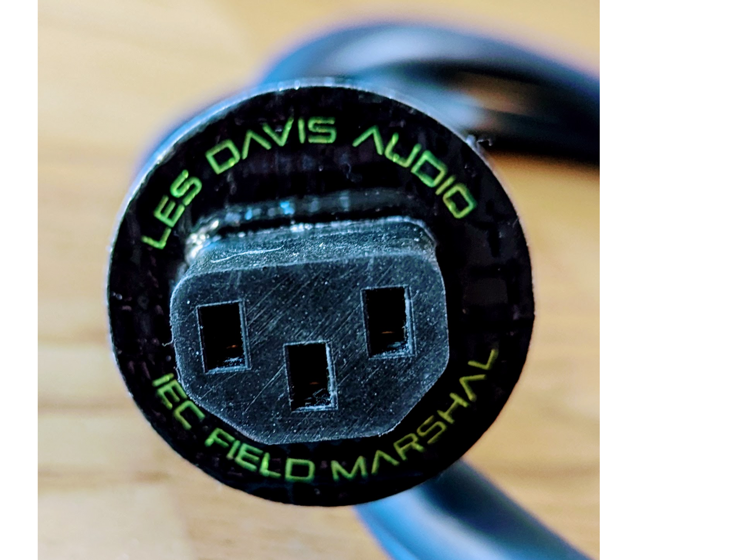 Les Davis Audio - IEC Field Marshal - Single